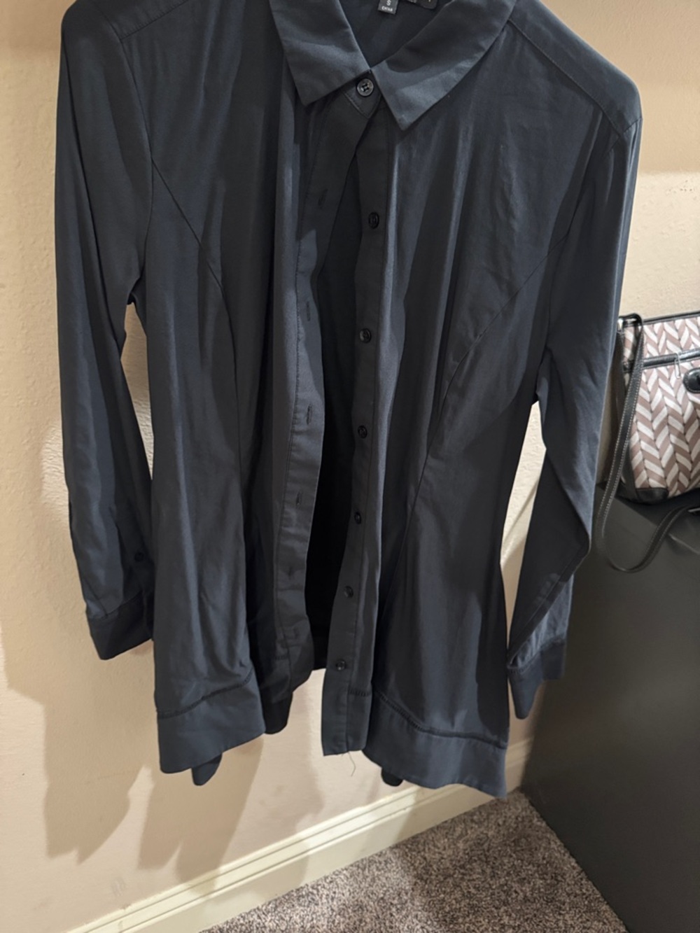 ANTONIO MELANI Black Long-Sleeve Button-Front Blouse